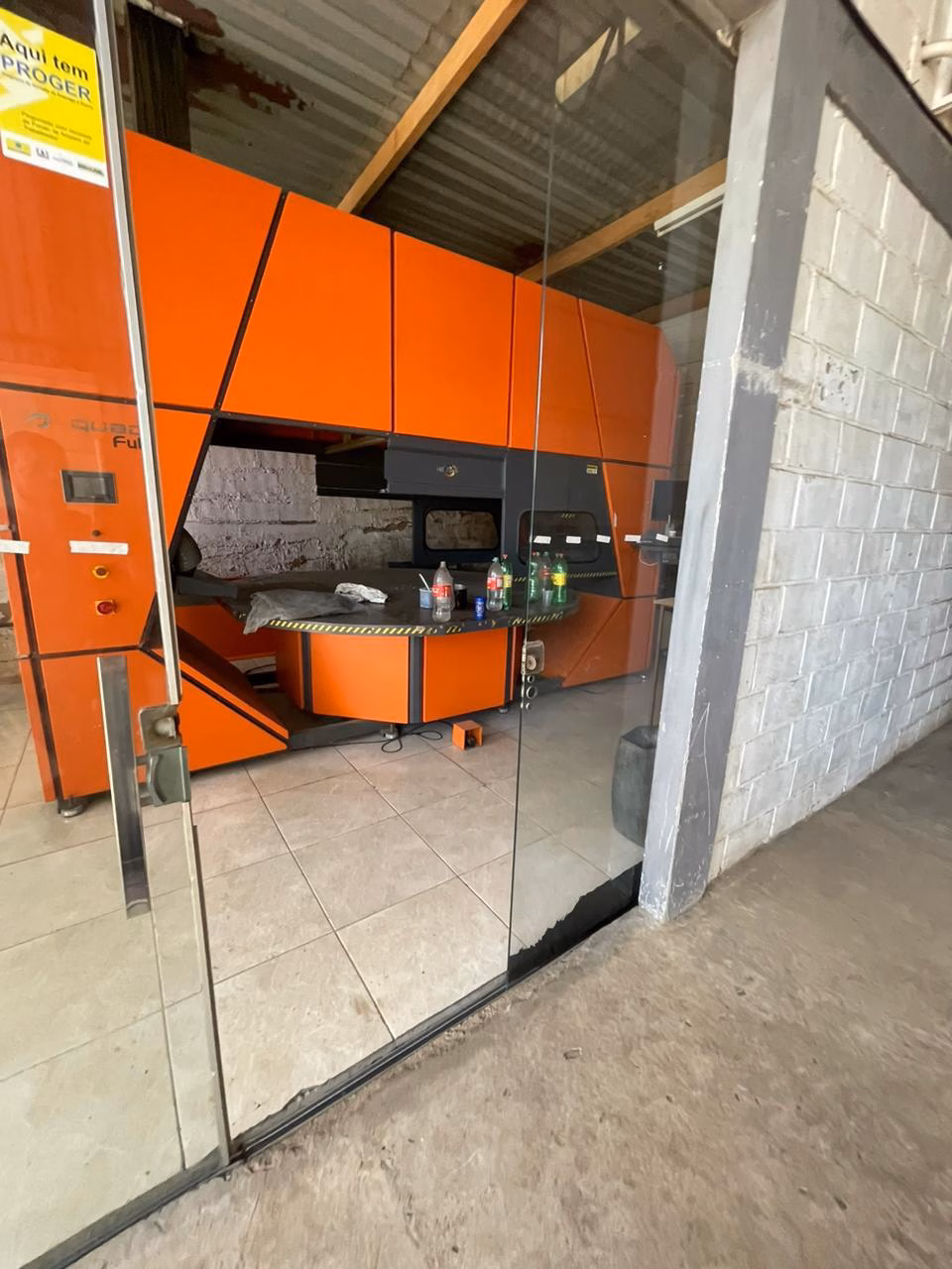 Escritório superior 60 m² – galpão comercial São João Nepomuceno MG Escritório superior de 60 m² do galpão comercial à venda em São João Nepomuceno MG